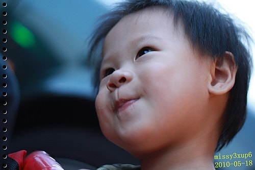 【媽媽】打你，我也痛，深刻依賴與不捨。