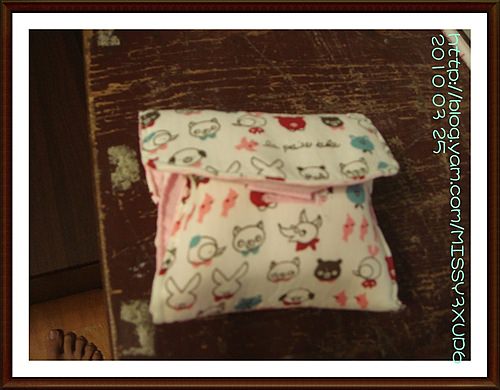 【淘寶】小小公車收納包，韓風卡夾文具等