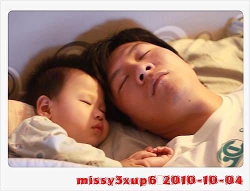 【桓兒】1y7m 父子感情甜如蜜