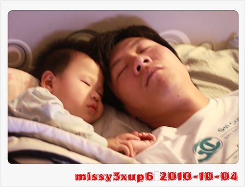 【桓兒】1y7m 父子感情甜如蜜