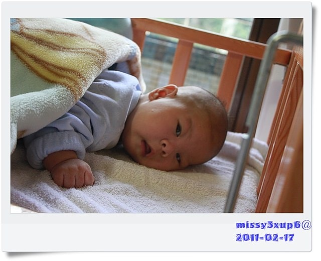 【愷愷】滿3m之抬起頭笑笑