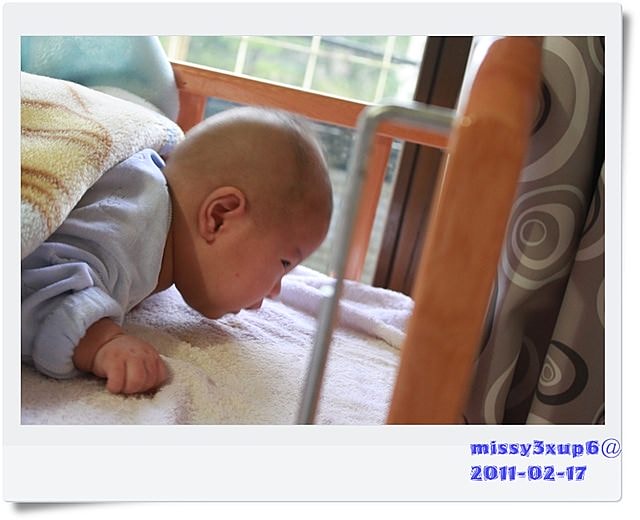 【愷愷】滿3m之抬起頭笑笑