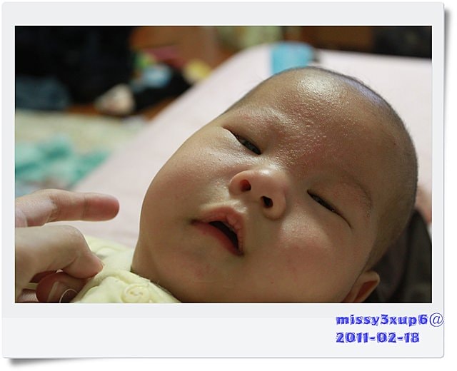 【愷愷】滿3m之抬起頭笑笑