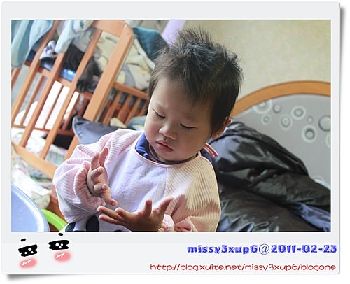 【桓兒】無毒麵團(黏土)首次玩耍 - 第5張圖 【桓兒】無毒麵團(黏土)首次玩耍