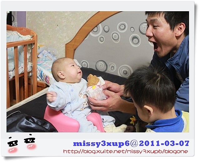 【愷愷】滿四個月收涎囉（甜甜圈版）