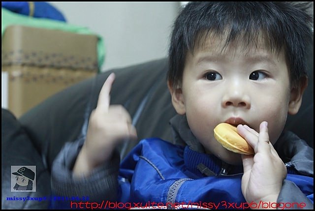 【廚房】超夯茶家鬆餅粉化作甜甜圈 4/25補照片