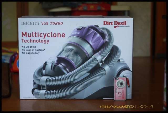 ２０１１.０７.１９　敗入可吸床及塵蟎的Dirt Devil 永不衰弱吸塵器 VS8