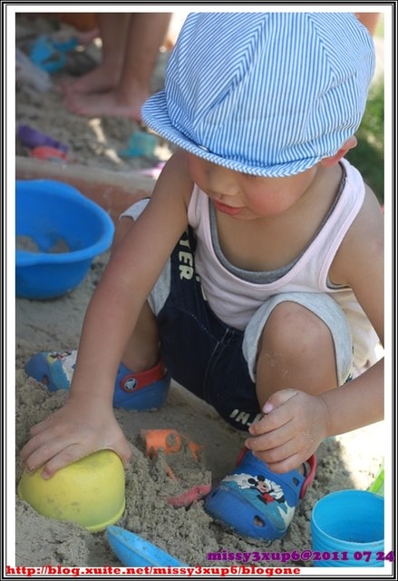 ２０１１.０７.２４　江將好帥哥三歲生日趴 IN台中沙發后花園