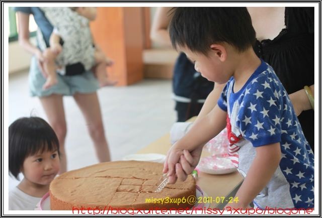 ２０１１.０７.２４　江將好帥哥三歲生日趴 IN台中沙發后花園