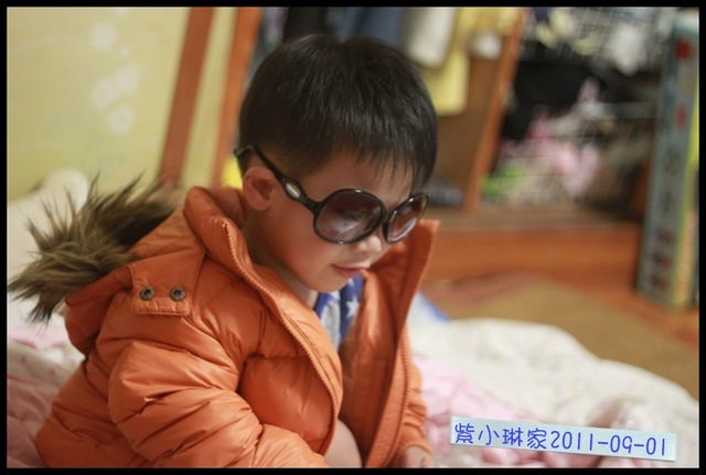 ２０１１.０９.０１　早早先買Lativ超輕量羽絨外套-童–筆者已經不再推薦LATIV