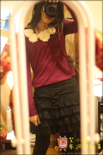 ２０１１.０１.１３ 首次上妝，眼線+新年新衣