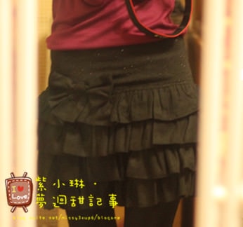 ２０１１.０１.１３ 首次上妝，眼線+新年新衣