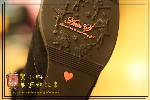 ２０１１.０１.１９ 新年鞋子來報到~~~~