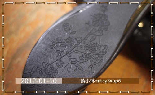 ２０１１.０１.１９ 新年鞋子來報到~~~~