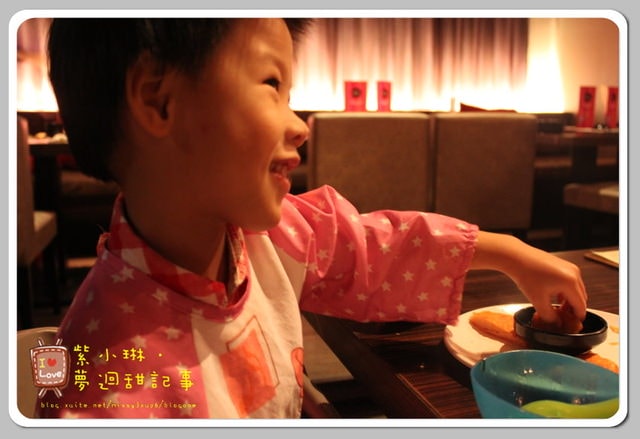 敗家買桓鞋，泰風尚走走去~桓3Y2M，愷1Y6M