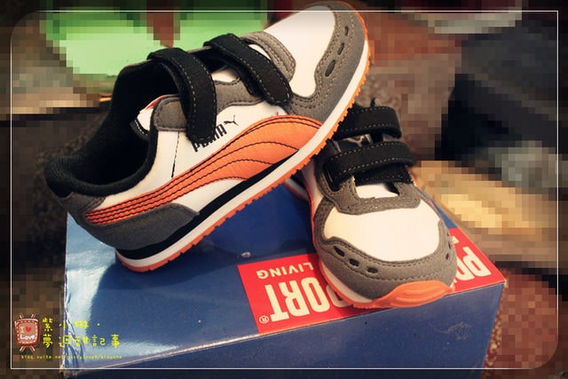 敗家買桓鞋，泰風尚走走去~桓3Y2M，愷1Y6M