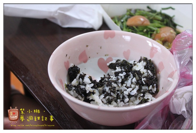 costco 韓國 海苔酥，拌飯孩子的最愛。桓3Y3M，愷1Y7M