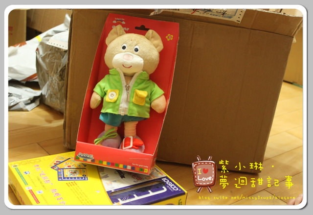 生活教具,小熊也要穿穿脫脫,桓3Y3M,愷1Y7M - 第3張圖 生活教具,小熊也要穿穿脫脫,桓3Y3M,愷1Y7M