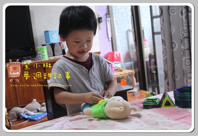 生活教具,小熊也要穿穿脫脫,桓3Y3M,愷1Y7M - 第6張圖 生活教具,小熊也要穿穿脫脫,桓3Y3M,愷1Y7M