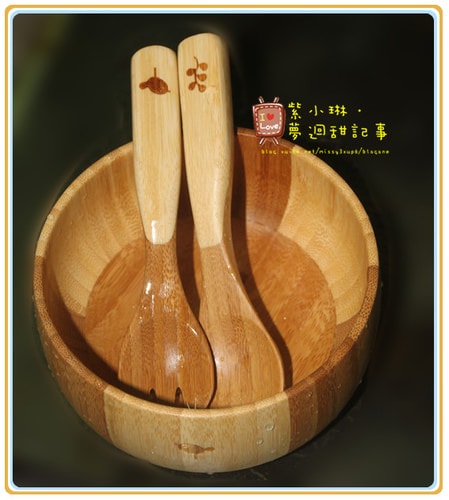 試用la-boos竹製餐具，和風花鳥兒童餐具組