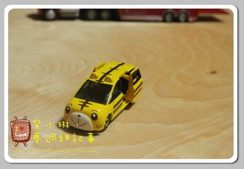 Tomica 小車第二波+其他款的合金車 - 第13張圖 Tomica 小車第二波+其他款的合金車