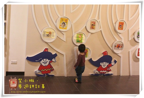 2012.12 員工旅遊之義大世界 愷2Y桓3Y8M