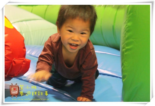 2012.12 員工旅遊之義大世界 愷2Y桓3Y8M