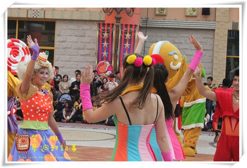 2012.12 員工旅遊之義大世界 愷2Y桓3Y8M